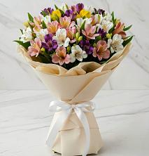 Букет цветов из:  Альстромерии в Лахденпохье