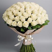 Букет 101 беля роза Белоснежка в Лахденпохье